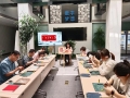 看丹街道開展“青年學(xué)子話創(chuàng)業(yè) 友好生態(tài)共筑成”端午節(jié)非遺剪紙?bào)w驗(yàn)活動(dòng)