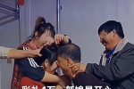 新娘收4萬彩禮開心不已，吃花生時(shí)滿臉羞澀：50多歲還怎...