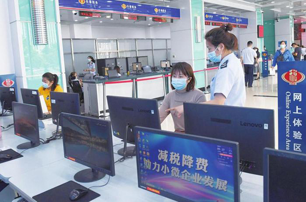 長春經(jīng)開區(qū)聚力光電信息打造新支柱產(chǎn)業(yè)以“一束光”點(diǎn)亮一座城 ...