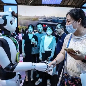 2023世界人工智能大會(huì)落幕，3天會(huì)期推動(dòng)32個(gè)重大產(chǎn)業(yè)項(xiàng)目簽約