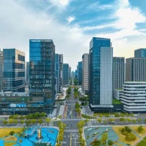 江北的產(chǎn)業(yè)，是奮進(jìn)的姿態(tài)