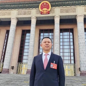天合光能董事長高紀(jì)凡：中國應(yīng)構(gòu)建光伏產(chǎn)業(yè)高質(zhì)量發(fā)展生態(tài)圈｜兩會·最希望