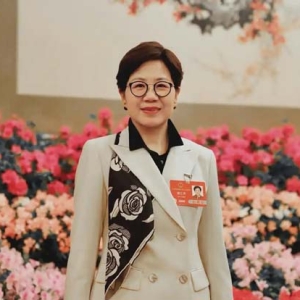 全國人大代表屠紅燕：讓歷史經(jīng)典產(chǎn)業(yè)成為民族時(shí)尚品牌