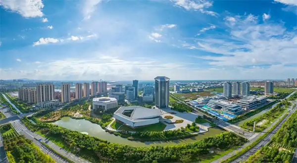 連云港開發(fā)區(qū)：創(chuàng)新驅(qū)動 筑起醫(yī)藥產(chǎn)業(yè)高地