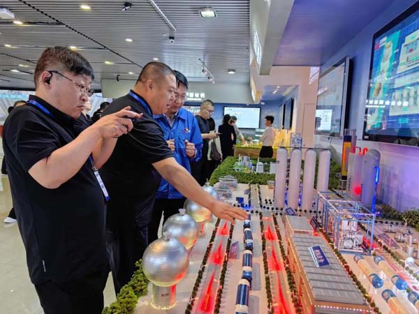 中國中小企業(yè)協(xié)會(huì)考察蘭州新區(qū)
