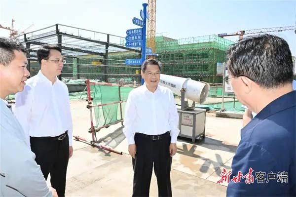 任振鶴在蘭州新區(qū)、蘭州市安寧區(qū)調(diào)研時(shí)強(qiáng)調(diào) 延伸產(chǎn)業(yè)鏈拓寬產(chǎn)業(yè)面聚合產(chǎn)業(yè)群 因地制宜發(fā)展新質(zhì)生產(chǎn)力